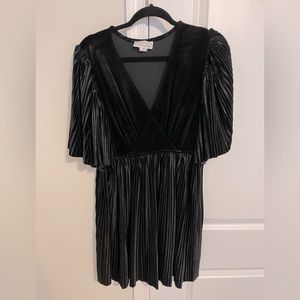 Lovestitch Velvet Mini V Neck Dress Medium Three Bird Nest